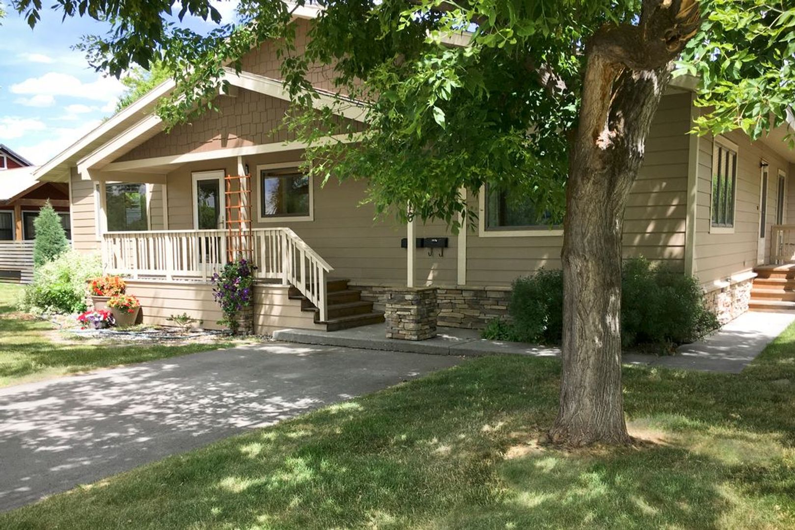 Bozeman Apartment: 516 N Willson Ave