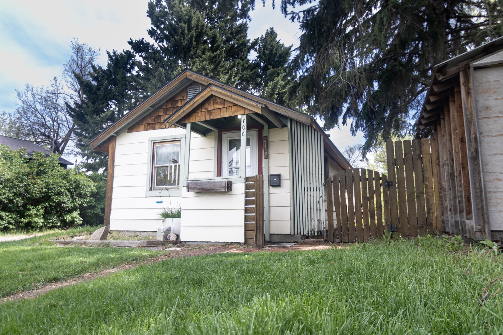 Bozeman House: 706 N Tracy Street