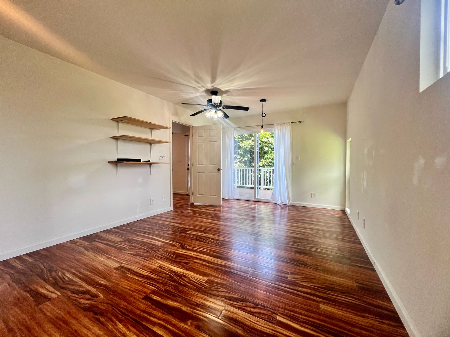 Kailua Kona Multiplex: 74-5078 Kau Pl