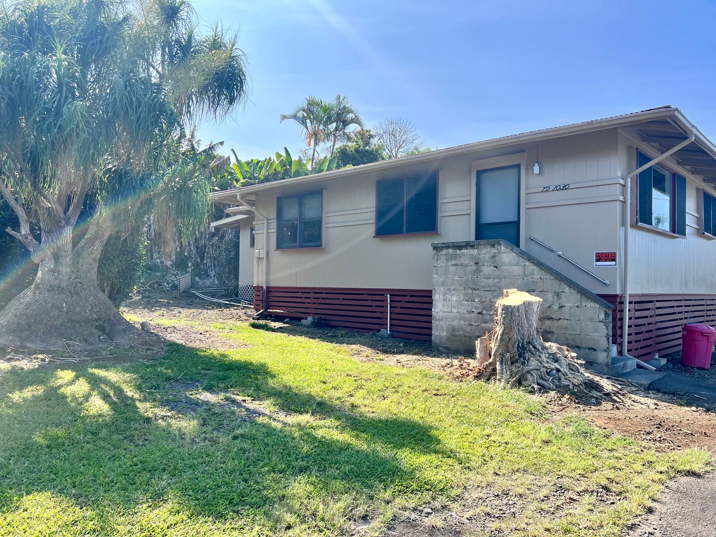 Kealakekua House: 79-1030A Hokukano Rd