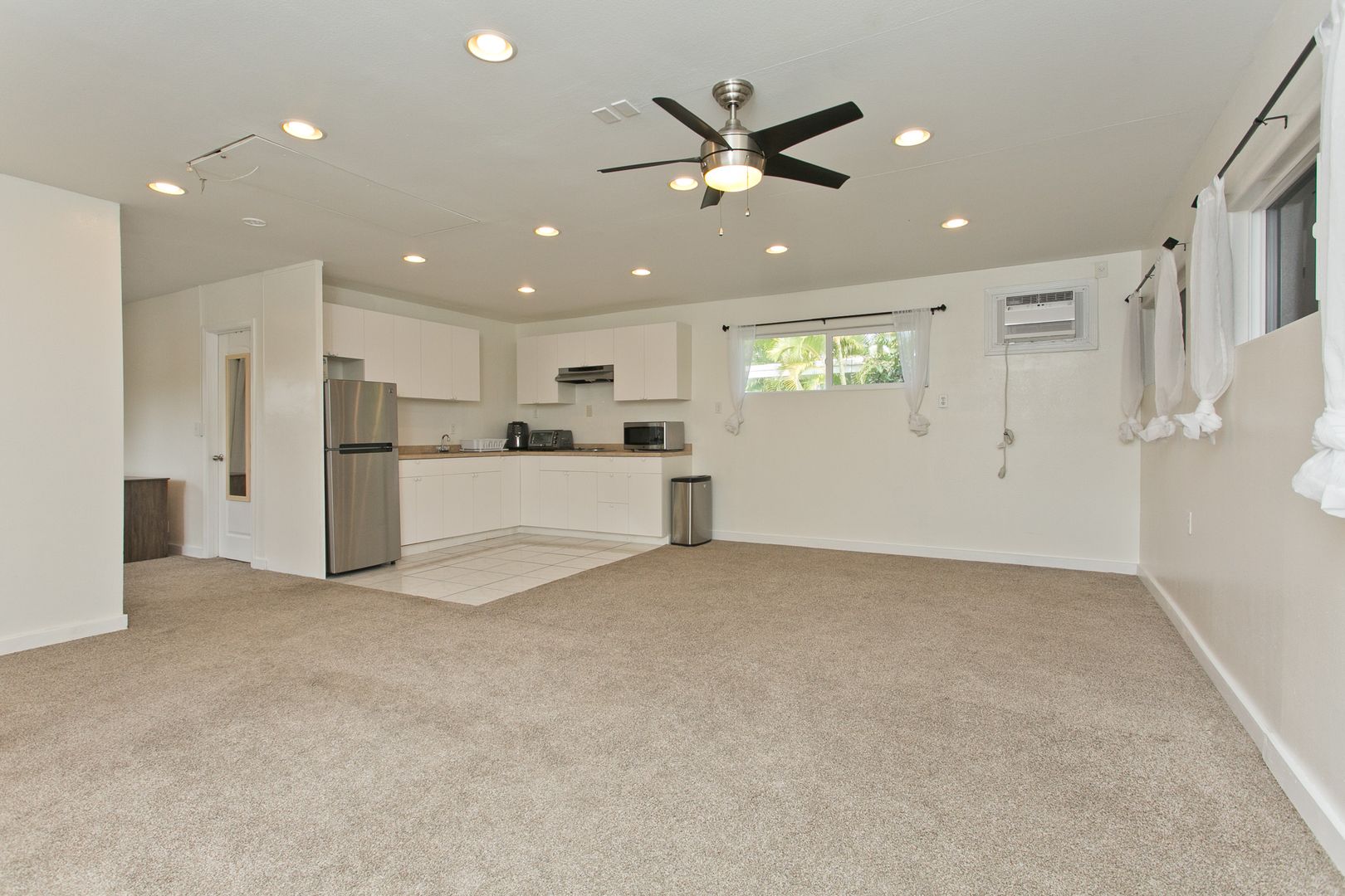 Kailua Apartment: 222 Aikapa St.