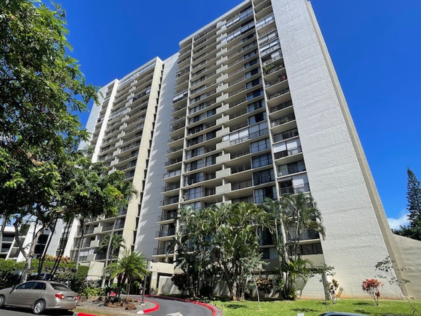 Aiea Condo: 98-500 Koauka Loop #7K
