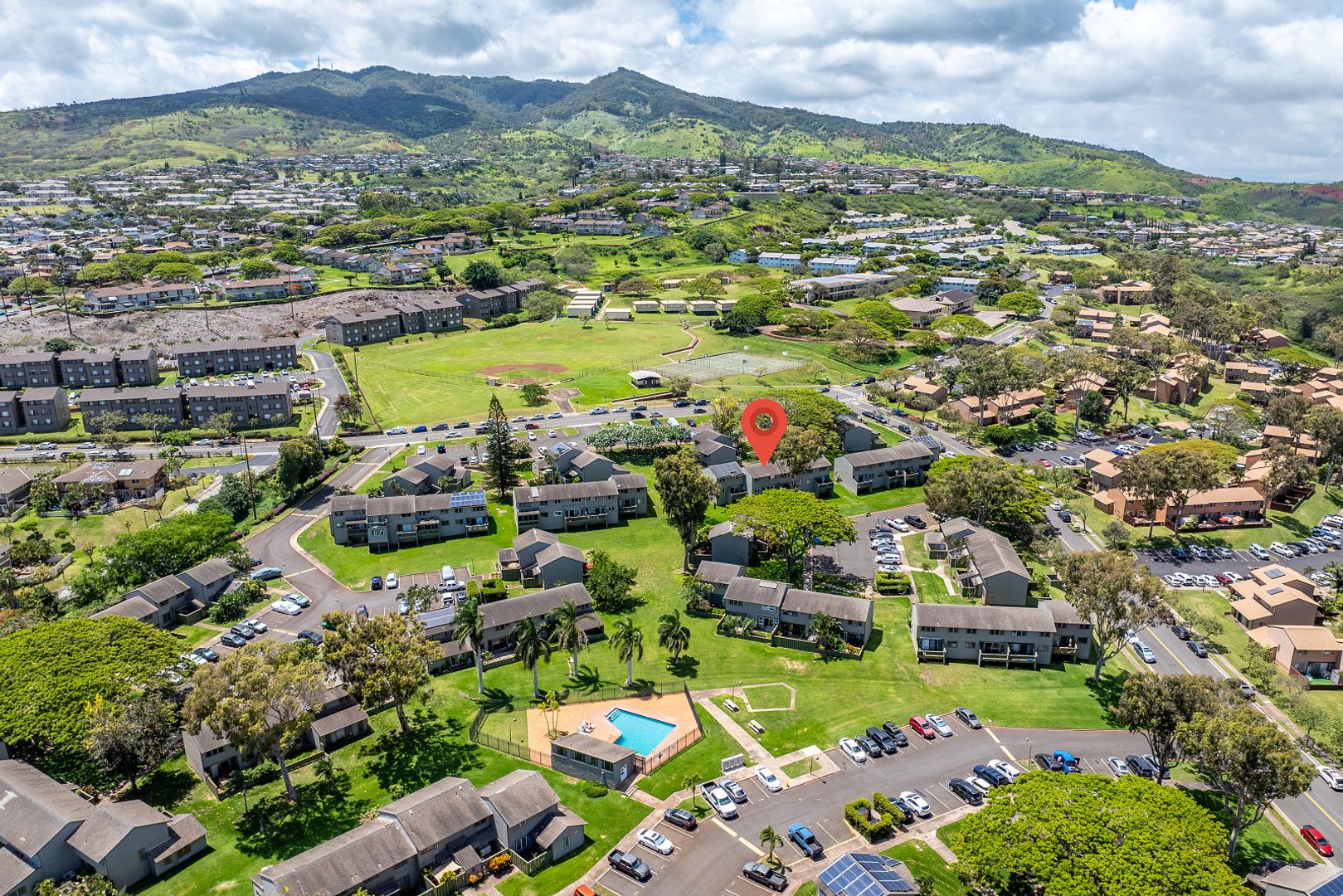 Kapolei Townhome: 92-1261 Panana Street #17