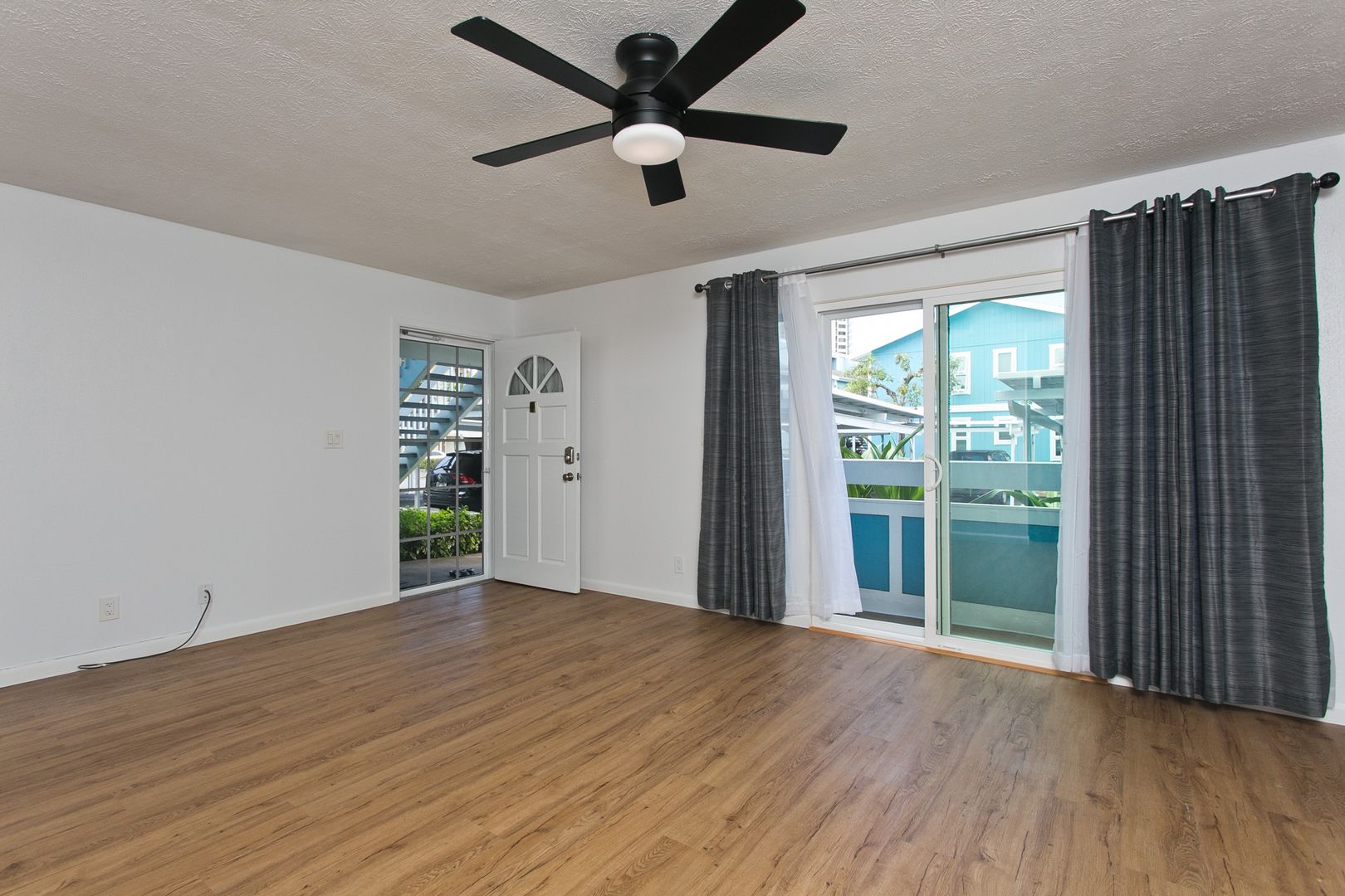 Kailua Condo: 355 Aoloa St. #C104
