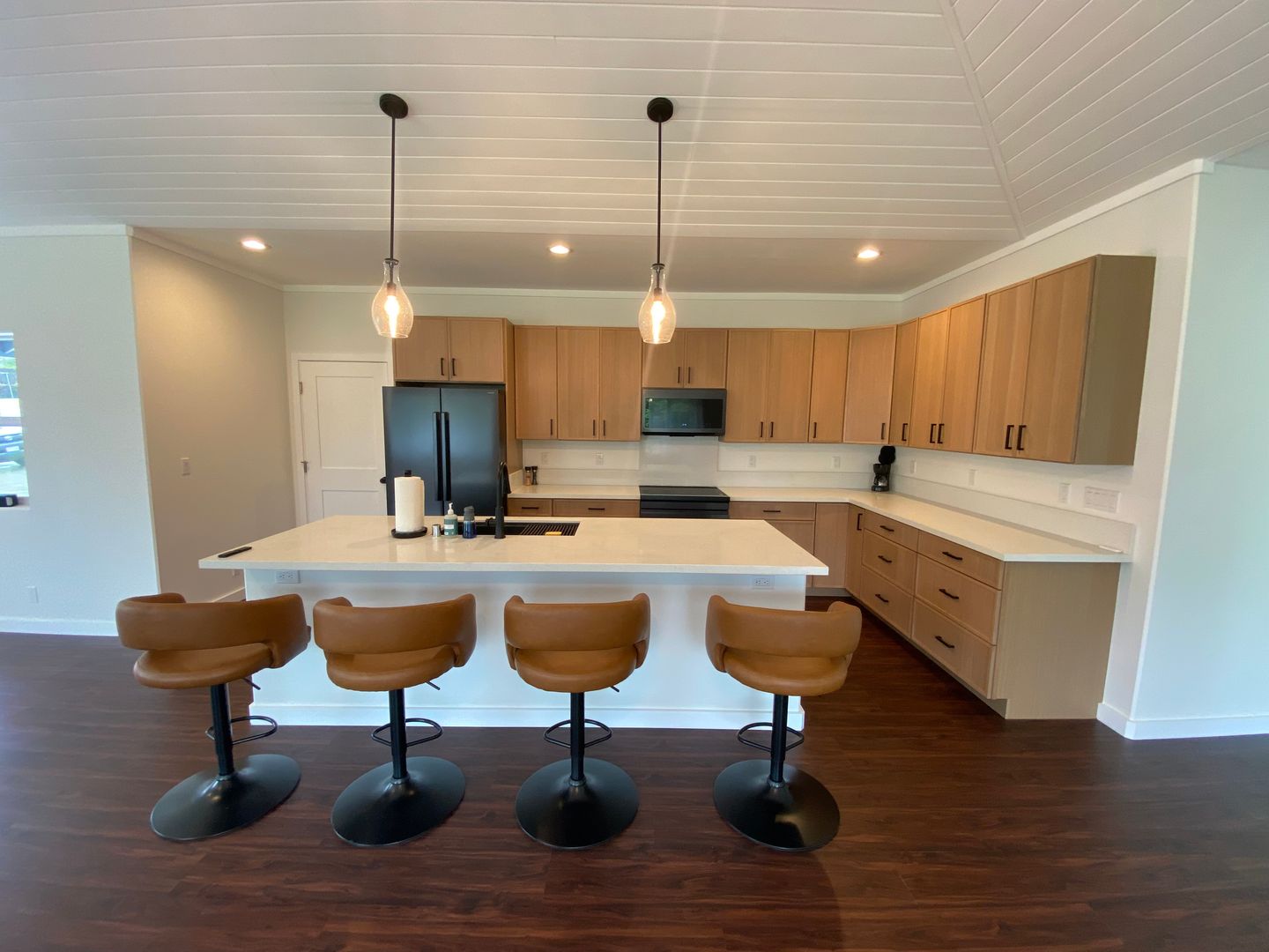 Hilo House: 118 G Malama Place