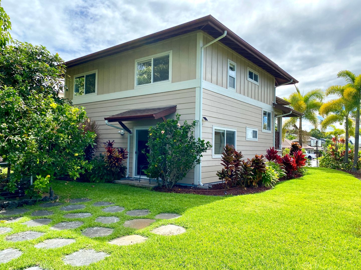 Kailua Kona House: 75-654 Lalii Pl