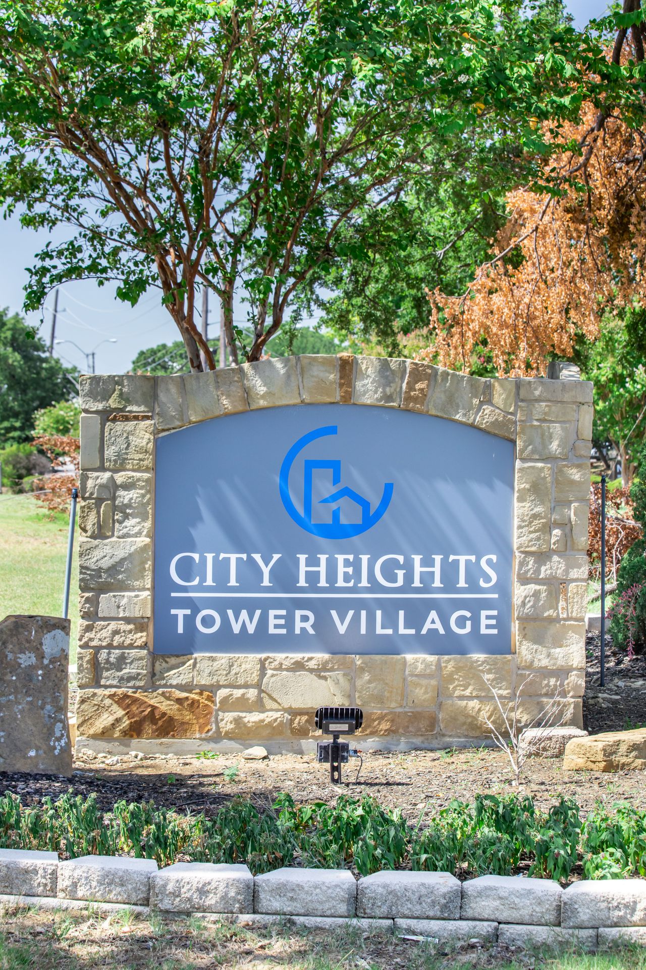 Irving Apartment: 1700 E. Northgate Dr.