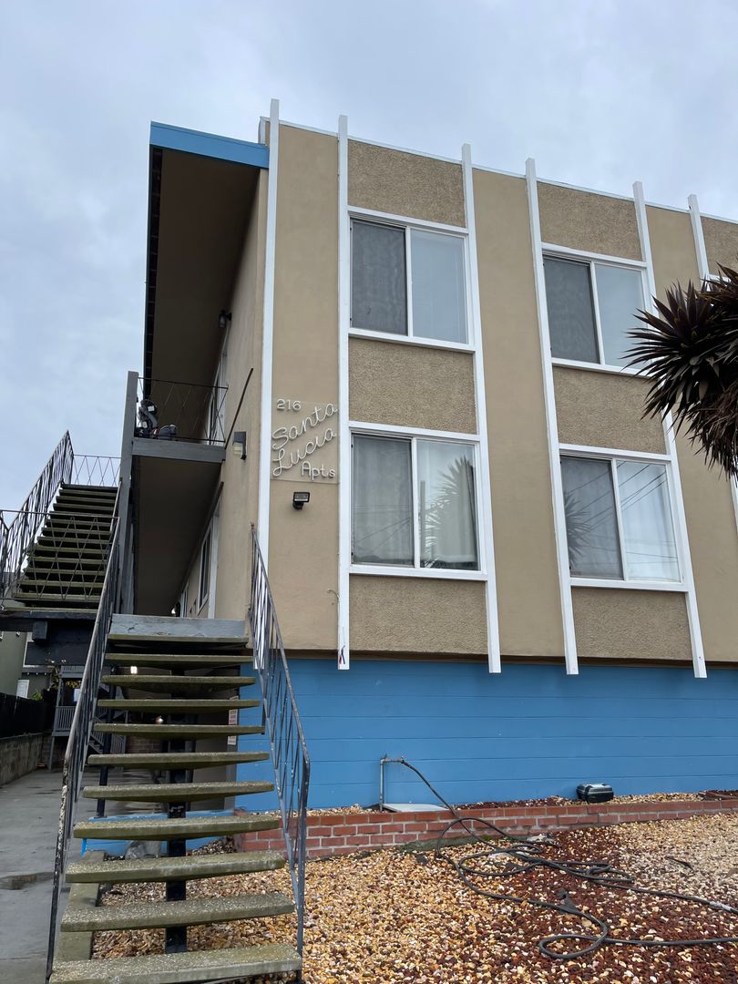 San Bruno Apartment: 216 Santa Lucia Ave