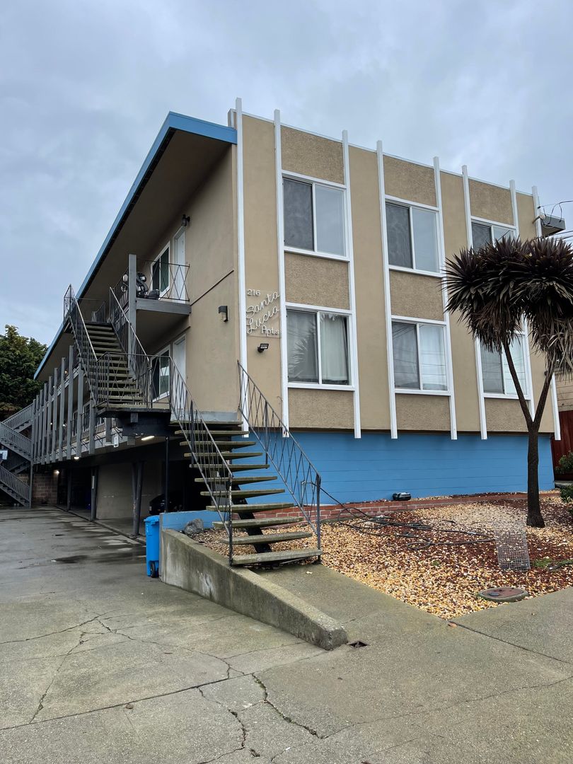 San Bruno Apartment: 216 Santa Lucia Ave