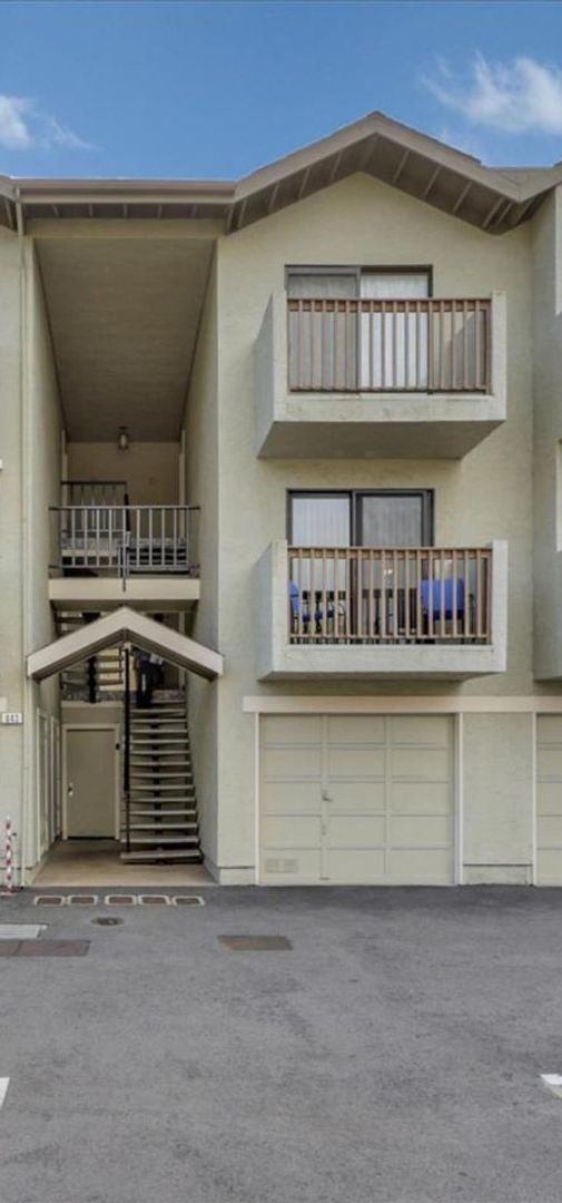 South San Francisco House: 943 Ridgeview Ct, #2A