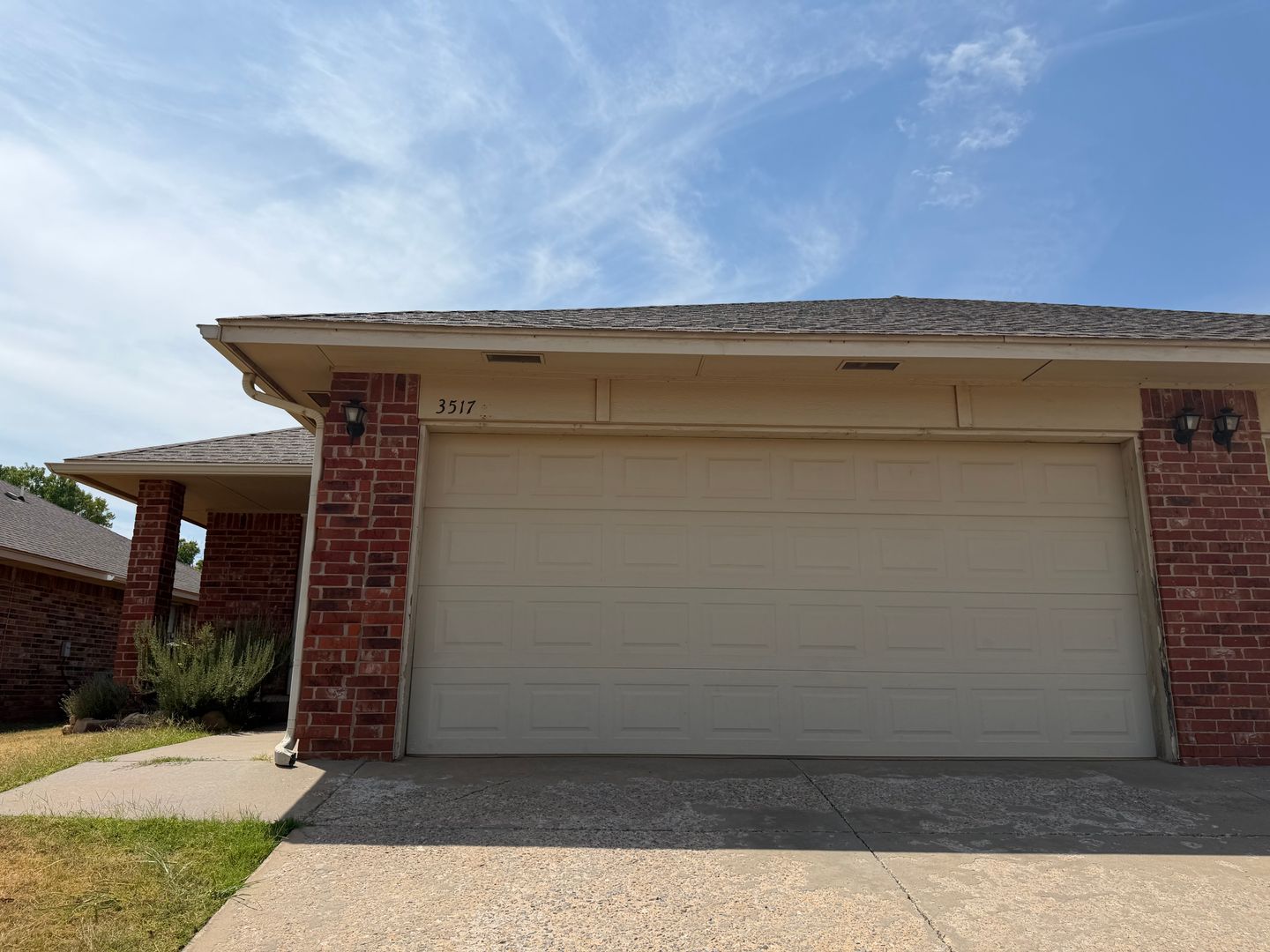 Yukon House: 3517 Galatian Way
