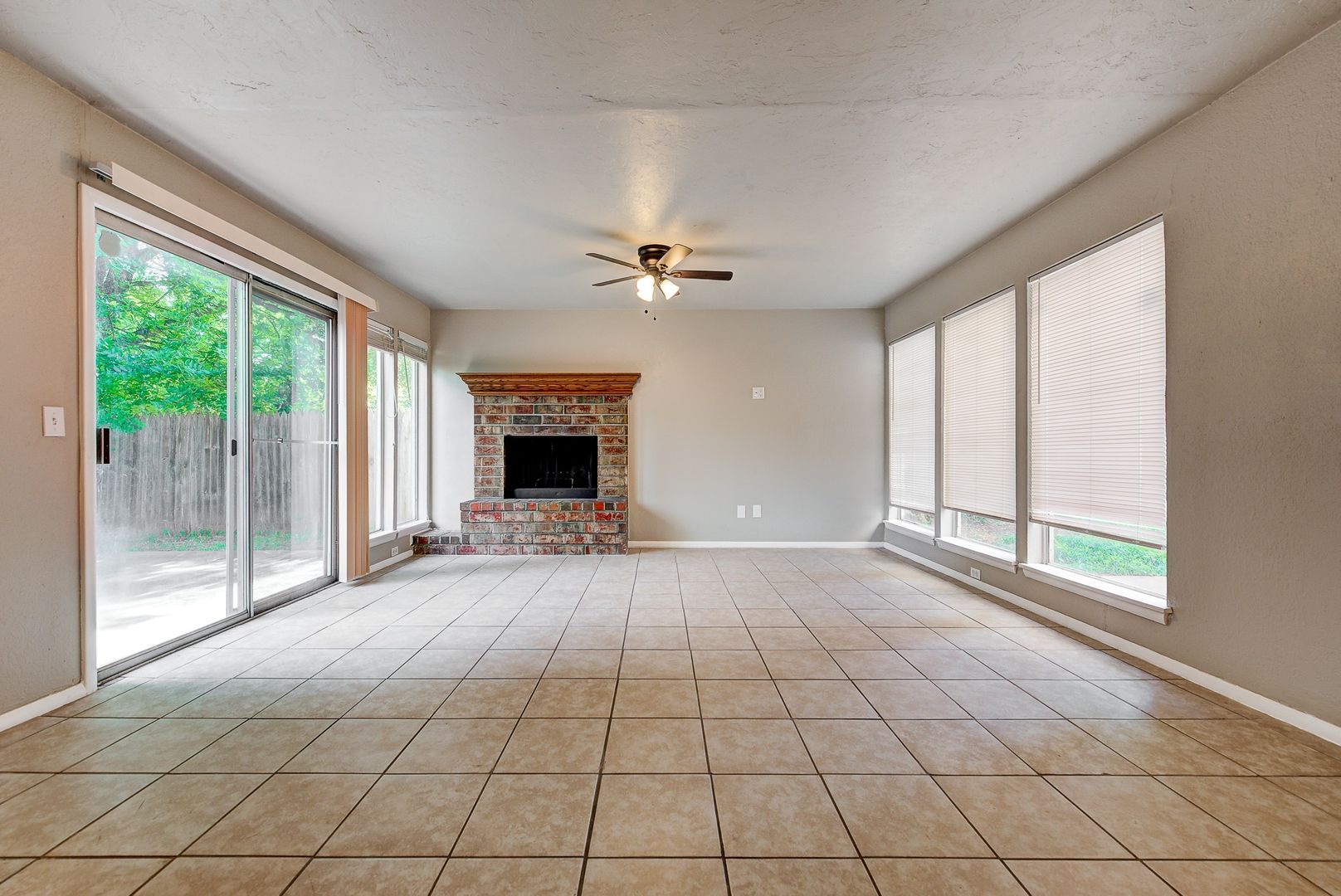 Oklahoma City House: 2221 NW 117th Street