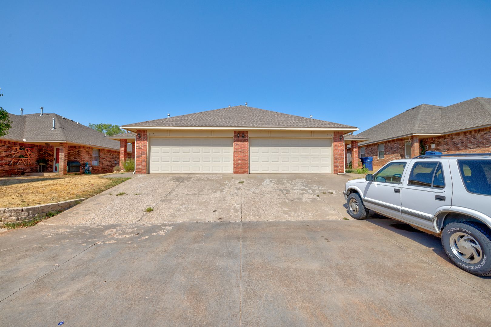 Yukon House: 3517 Galatian Way