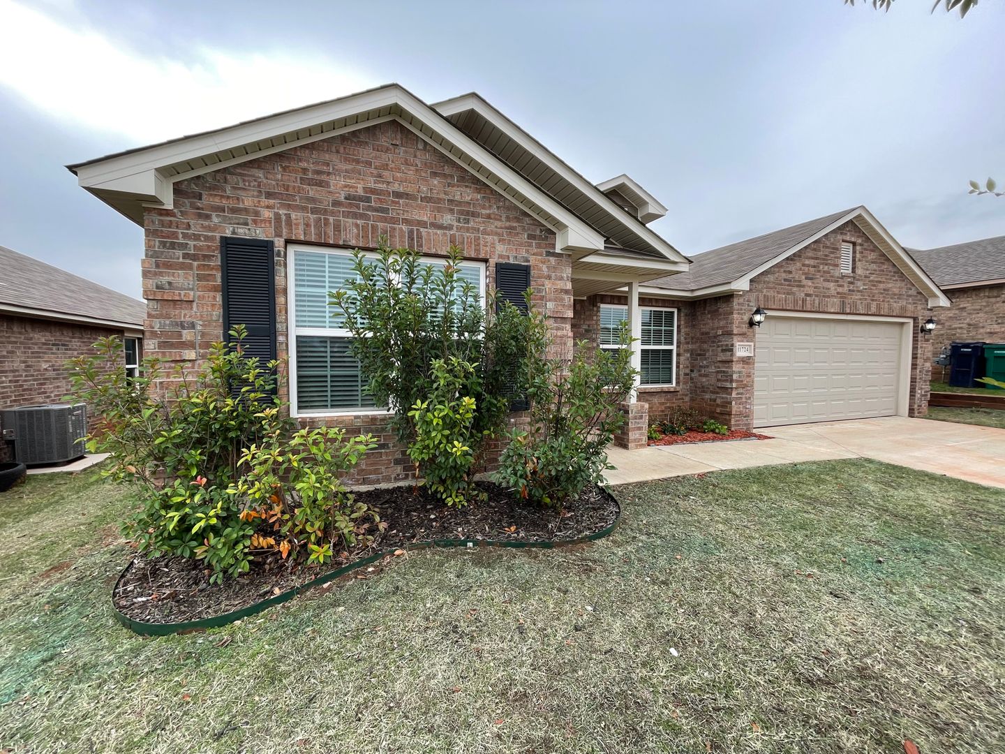 Piedmont House: 11724 NW 135th Street