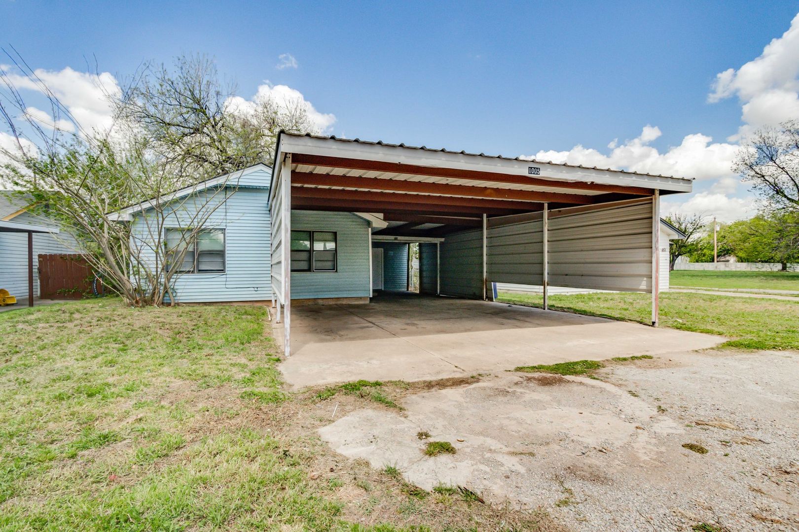 Oklahoma City House: 1005 SW 63rd Street