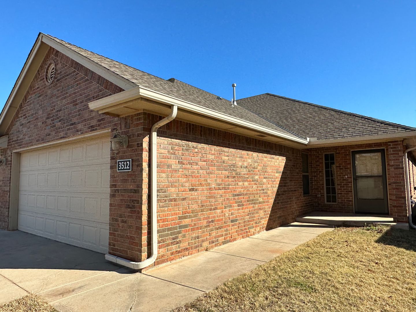 Yukon House: 3512 Galatian Way