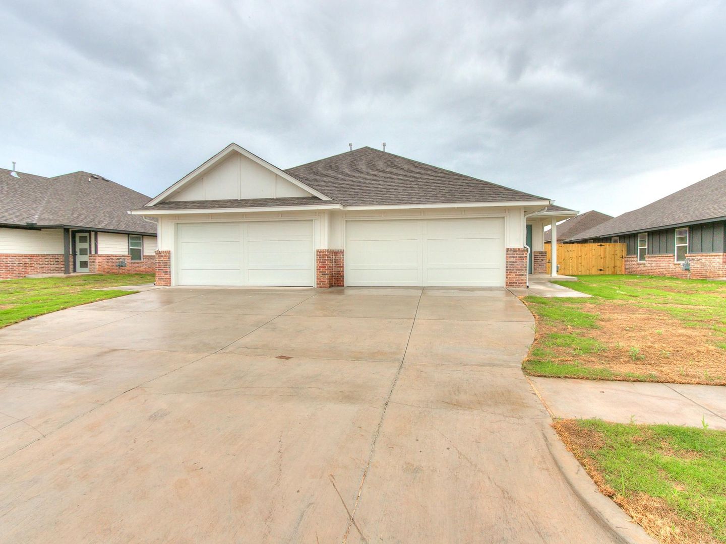 Oklahoma City Apartment: Lawson Place Duplexes