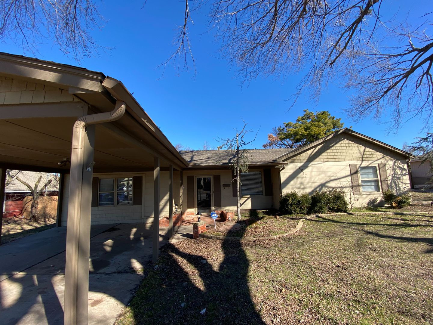 Warr Acres House: 6017 NW 56th Street