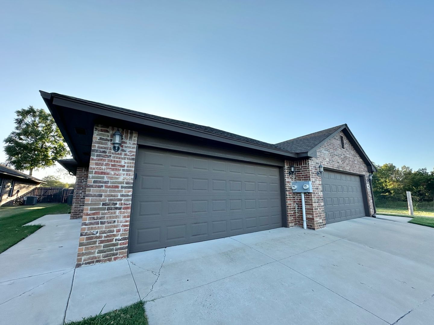 Edmond House: 412 Chalk Hill Ct