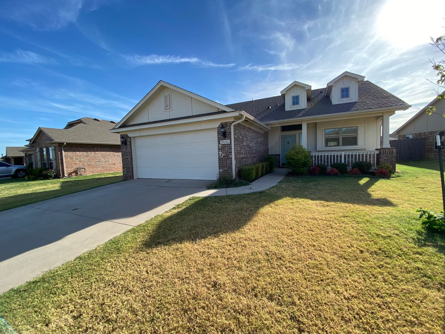 Edmond House: 19201 Blanco Dr