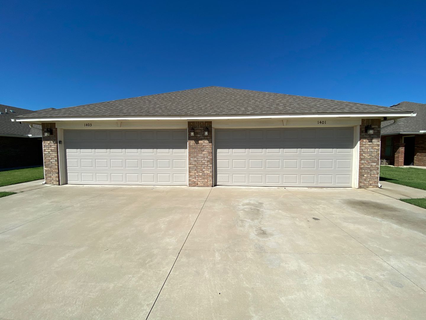 Moore House: 1401 MacAlpine St