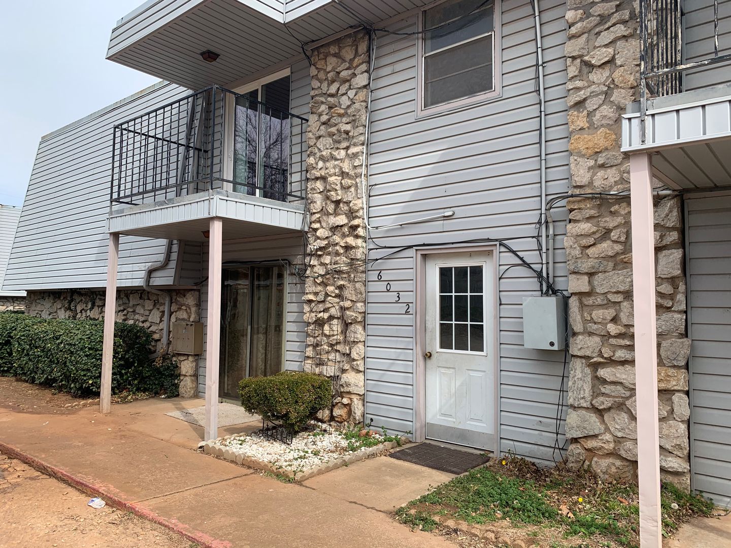 Oklahoma City House: 6032 NW Expressway Unit D