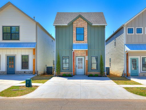 Brand New Duplexes Downtown Edmond – photo 1