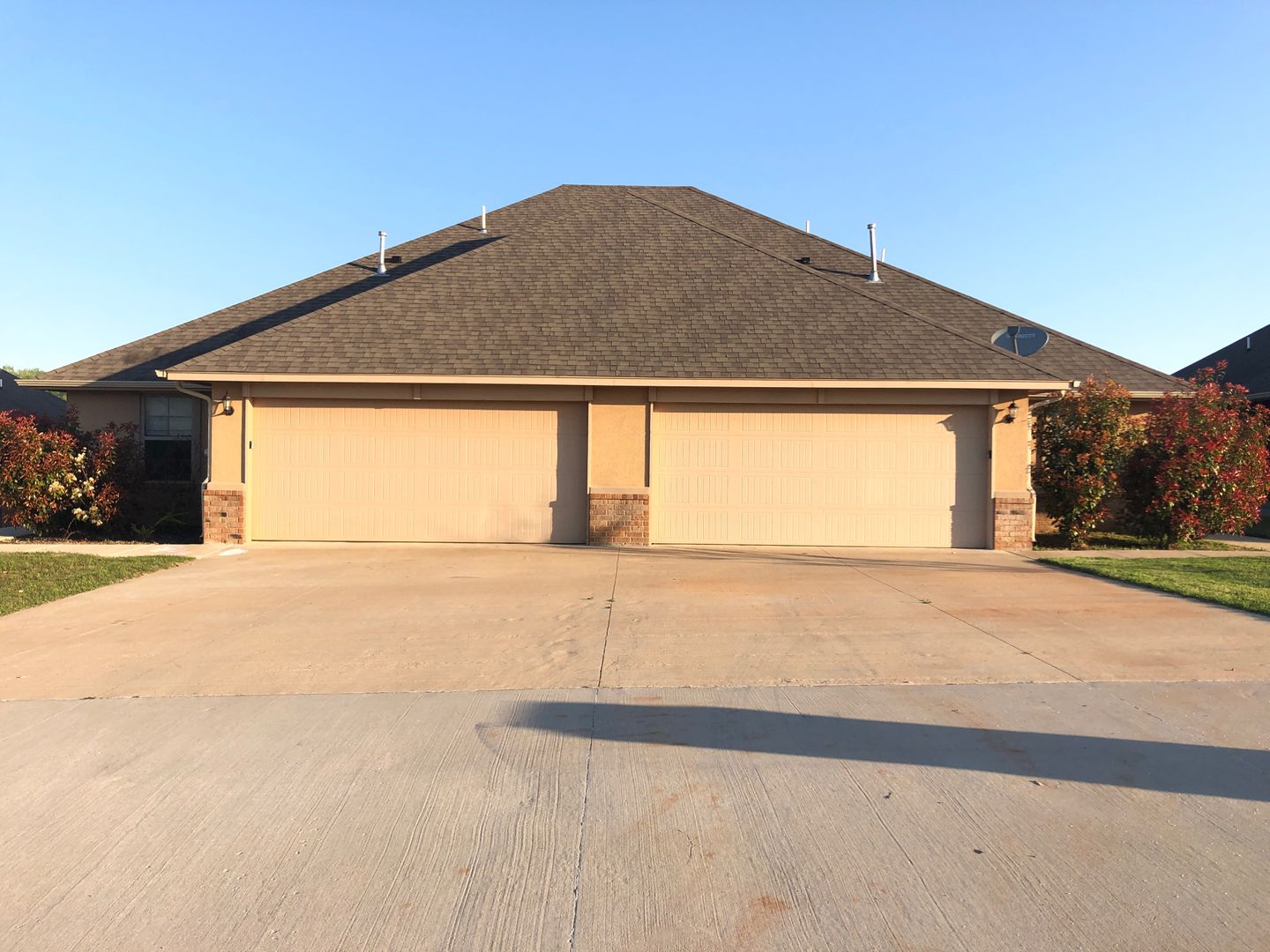 Yukon House: 11213 Coachmans Road