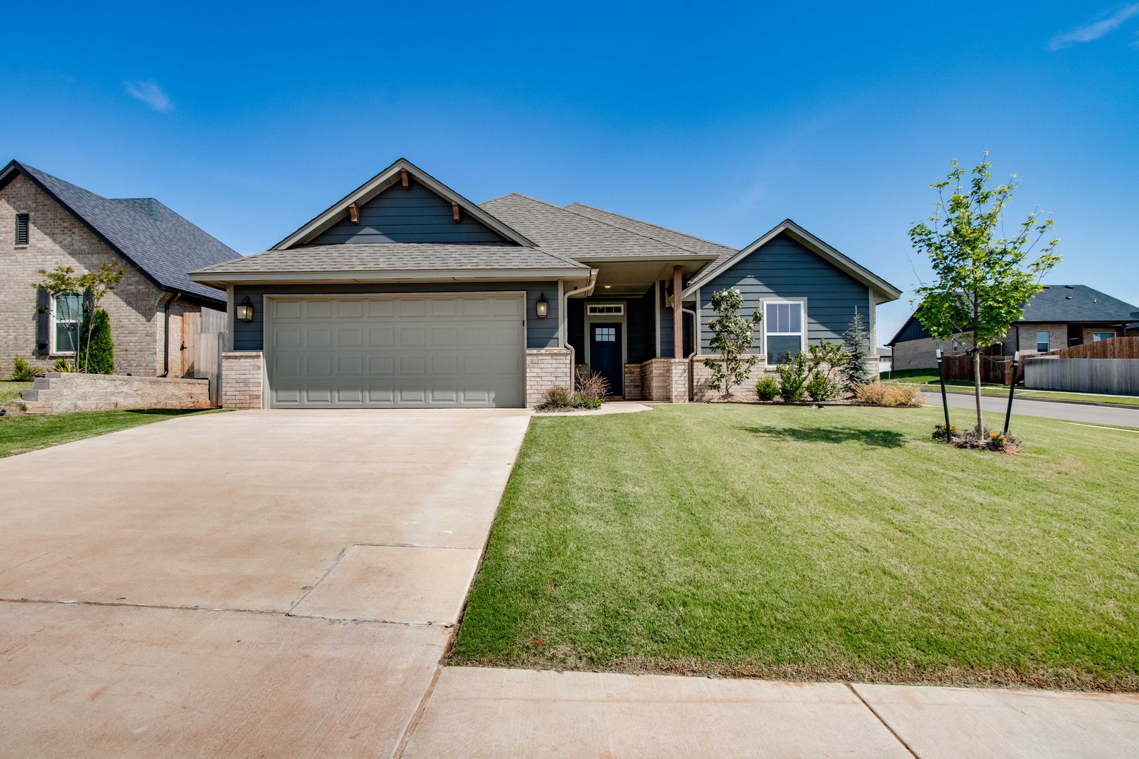 Edmond House: 6133 Frankie Lynn Lane