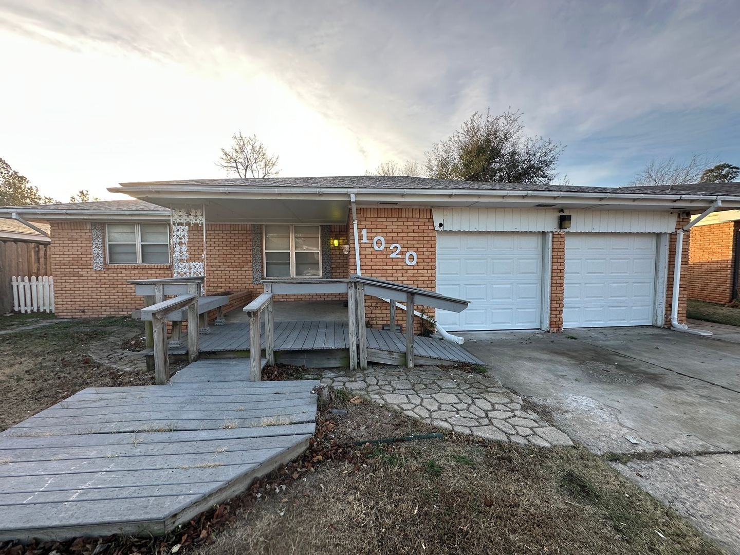 Oklahoma City House: 1020 SW 68th Street