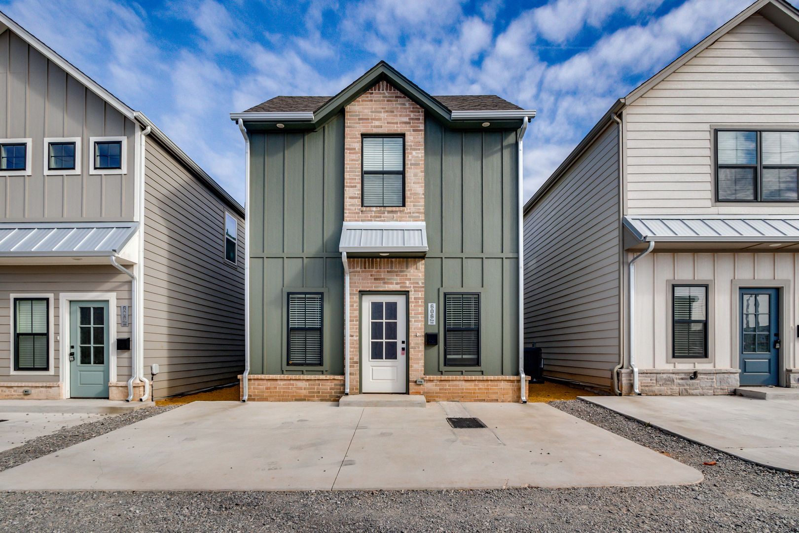 Edmond House: 606 W. 2nd Street Suite 110