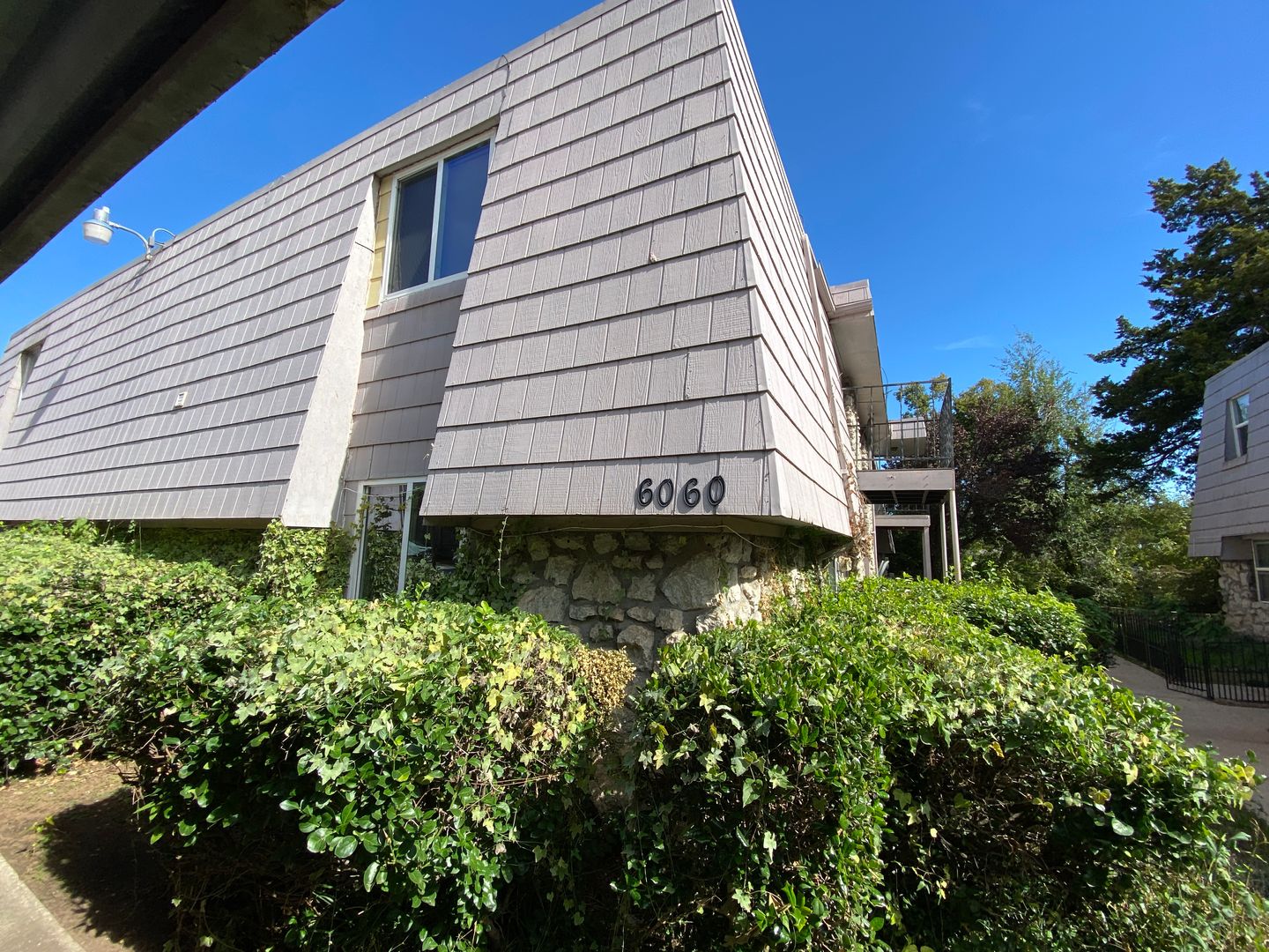 Oklahoma City House: 6060 NW Expressway Unit C