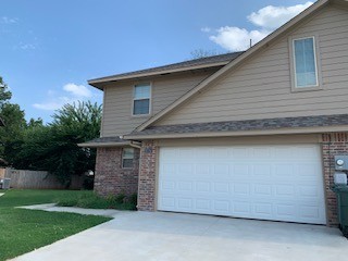 Edmond House: 2024 Buena Vida Lane