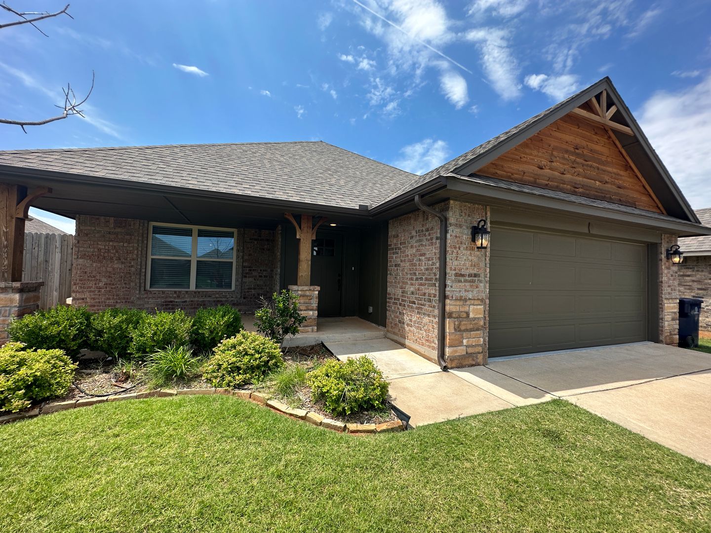 Edmond House: 3404 NW 161st Street