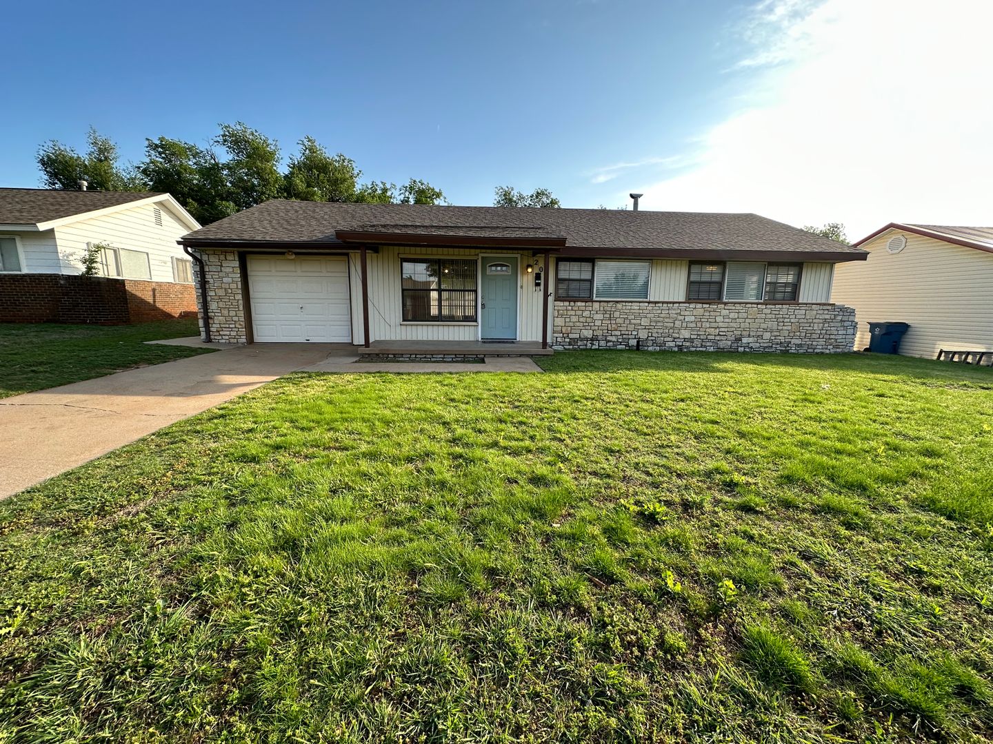 Midwest City House: 209 Gill Drive