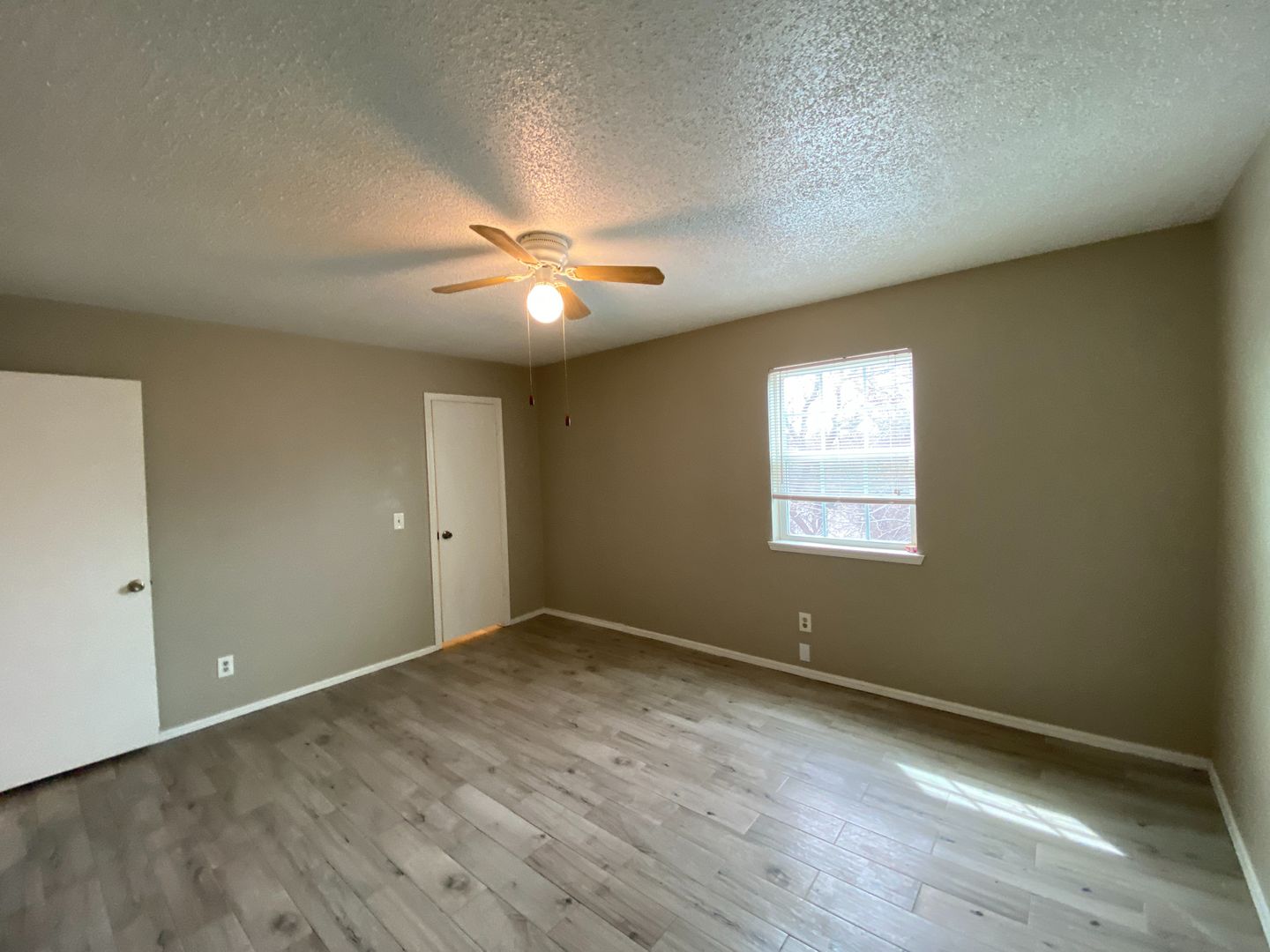 Oklahoma City House: 6048 NW Expressway