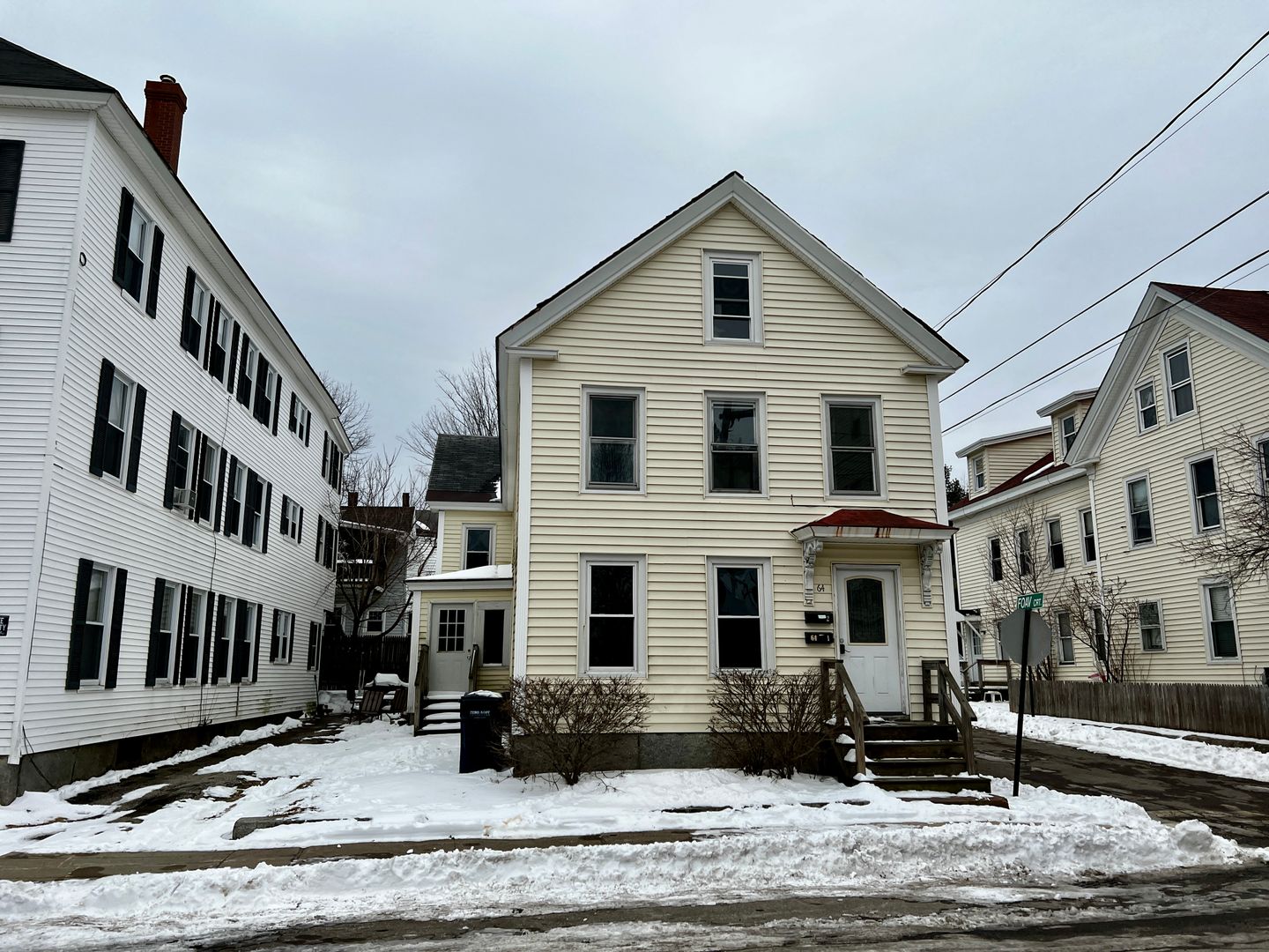 Biddeford Apartment: 64 Bacon St