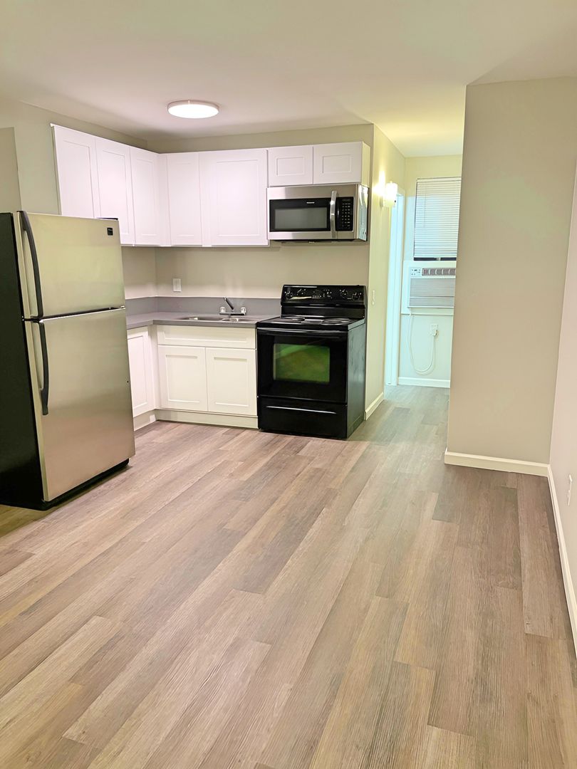 Apache Junction Apartment: 432/454 E 9th Ave