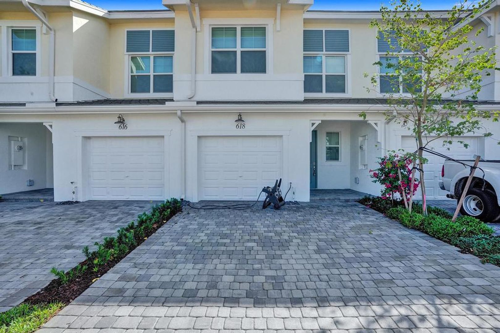 Deerfield Beach House: 614 Parsons Way