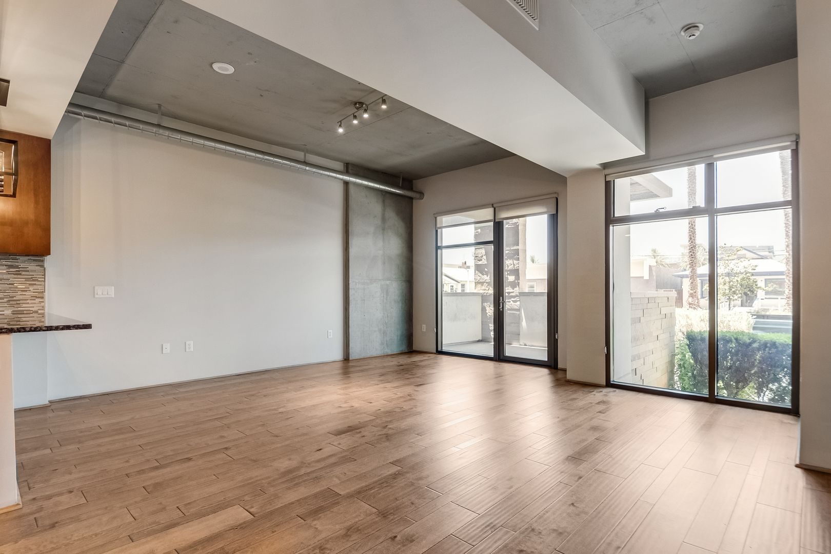 Las Vegas Condo: 353 East Bonneville Ave Unit 123