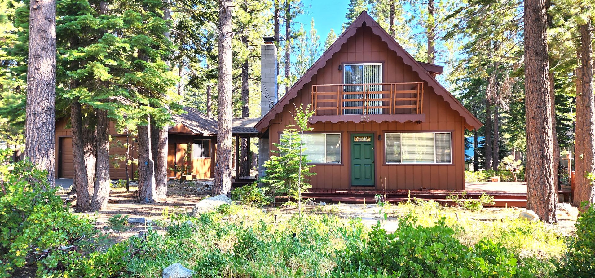 South Lake Tahoe House: 573 Seneca Dr.