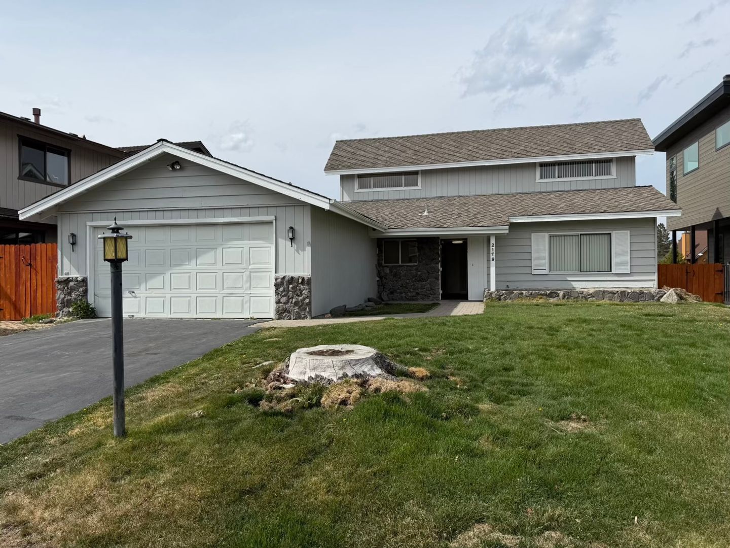 South Lake Tahoe House: 2179 Monterey Dr.