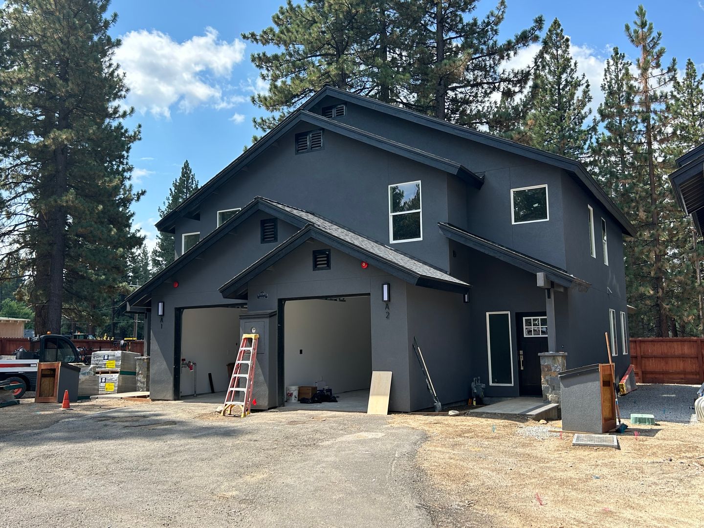 South Lake Tahoe Apartment: 1150 Melba Dr.