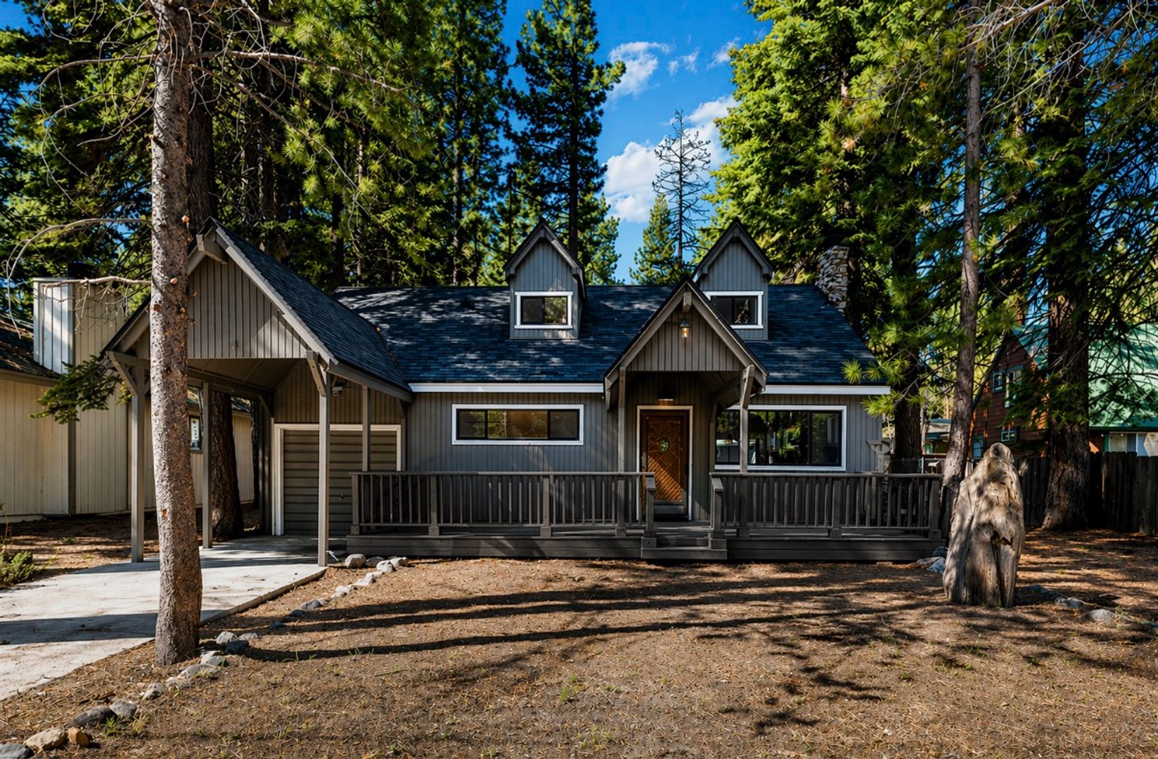 South Lake Tahoe House: 886 Tahoe Island Drive