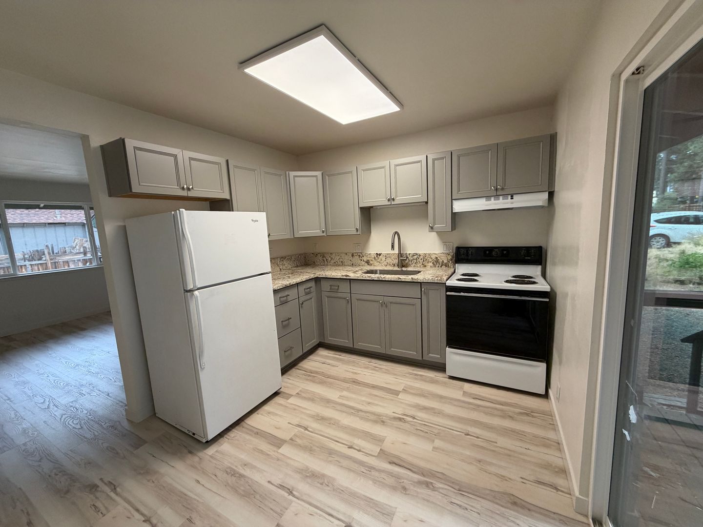 South Lake Tahoe Apartment: 2465 Ponderosa