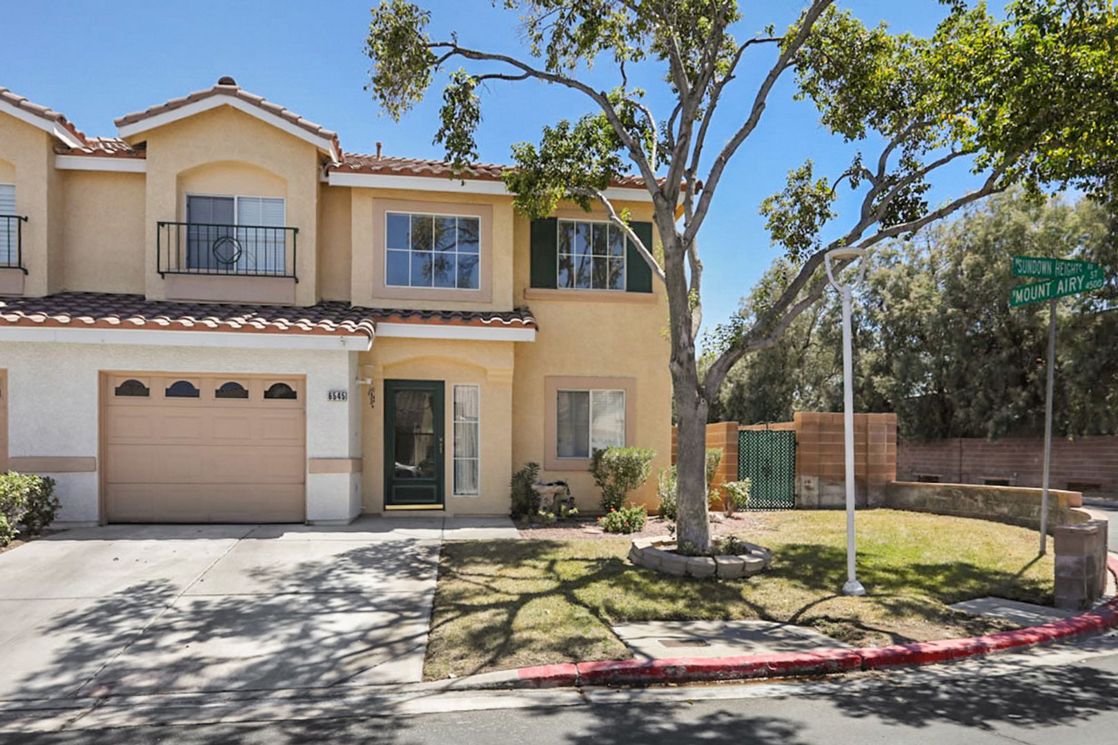 Las Vegas Townhome: 6545 Sundown Heights