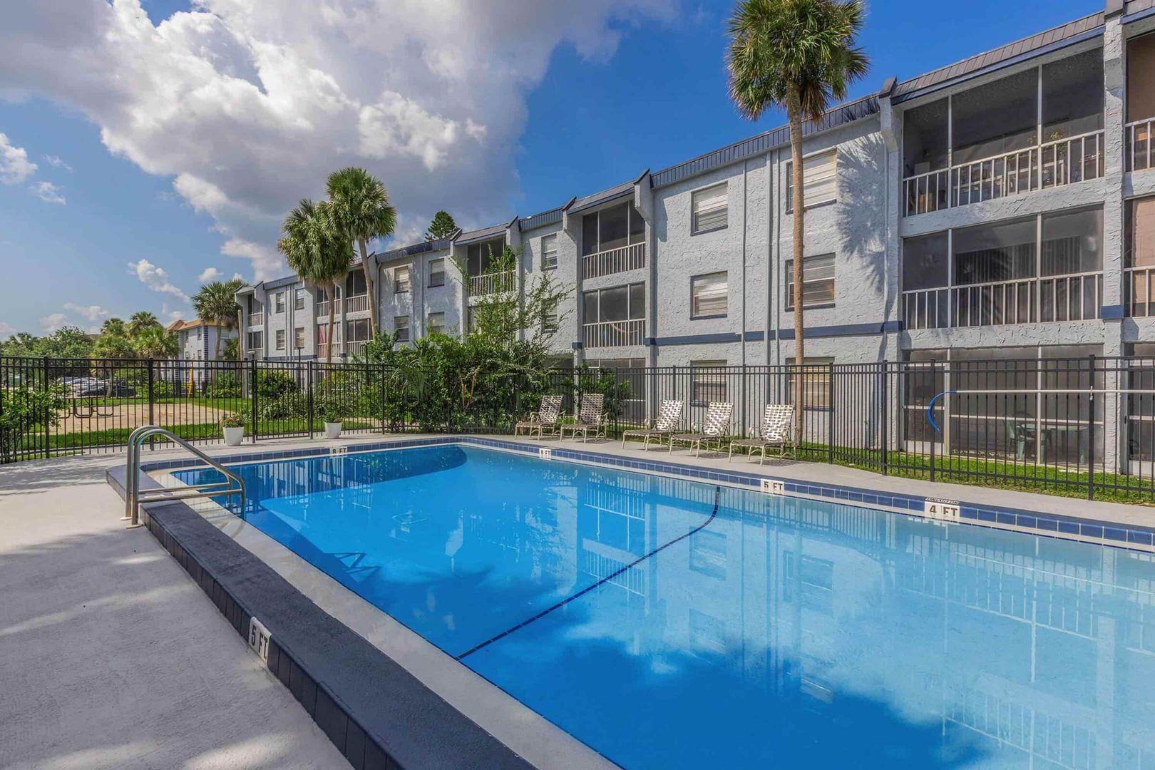 Holiday Apartment: 4348 Plaza Dr