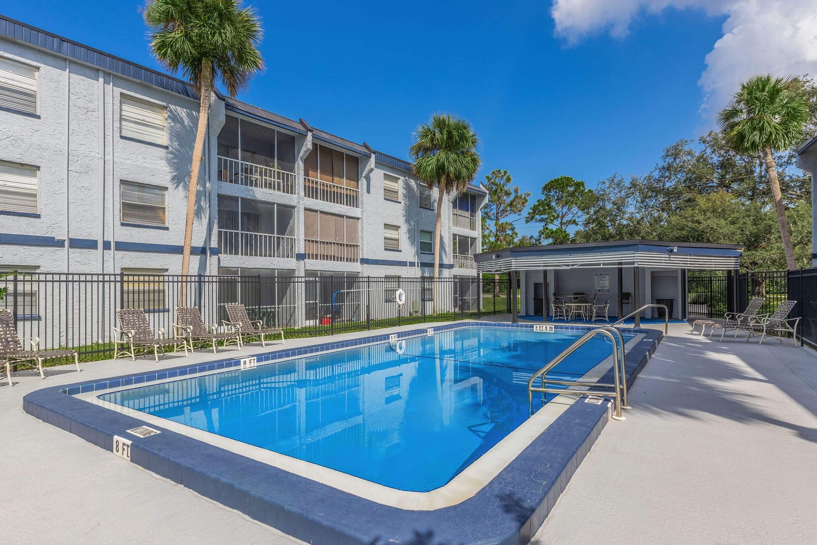 Holiday Apartment: 4348 Plaza Dr