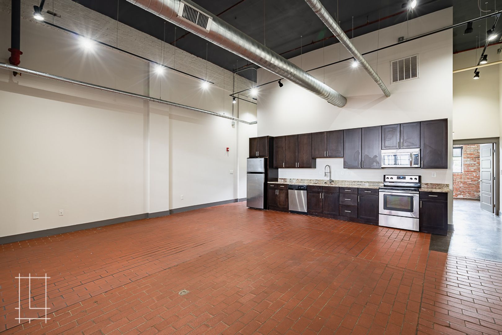Columbus Apartment: 727 N. 4th St.