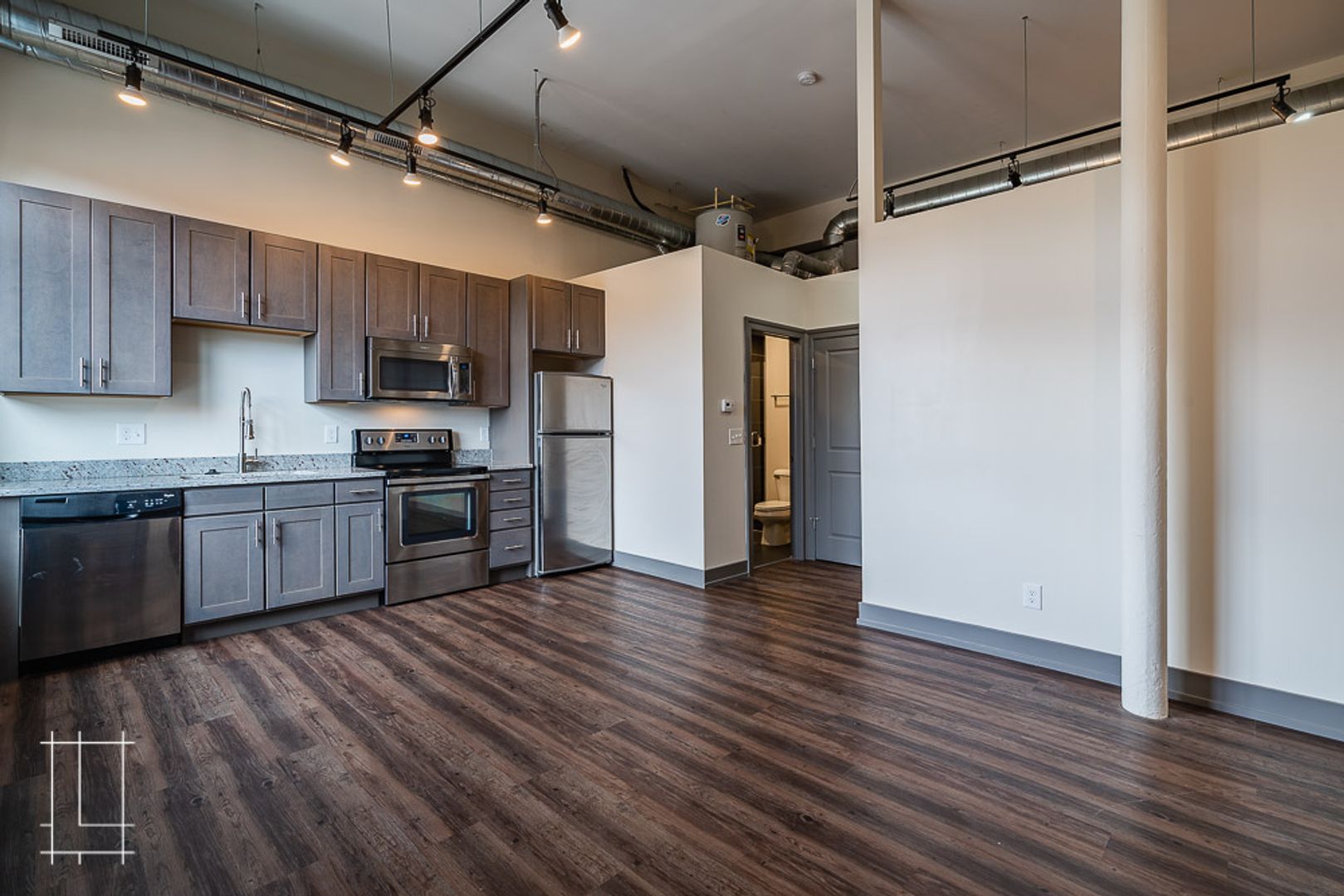 Columbus Apartment: 1448-1454 Indianola Ave